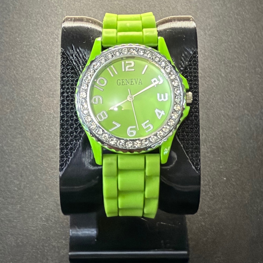 Geneva Wristwatch Womens Green Rhinestone Silicone Analog Watch